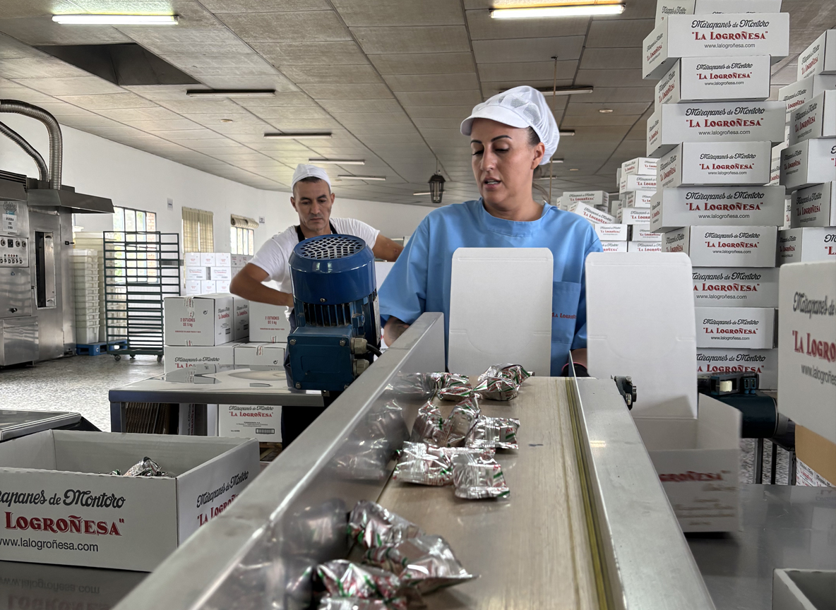 service-img