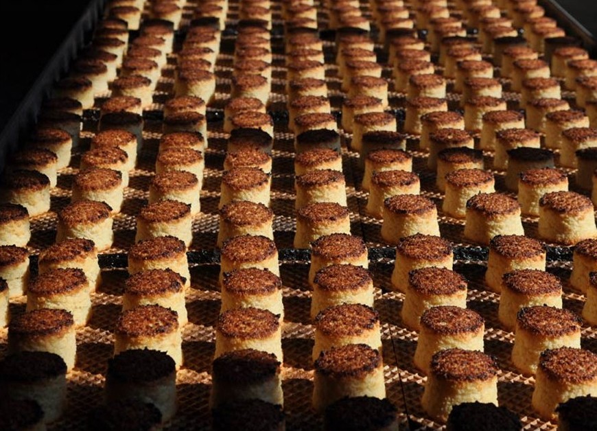 La Logroñesa produce más de 200.000 kilos de mazapán en Montoro